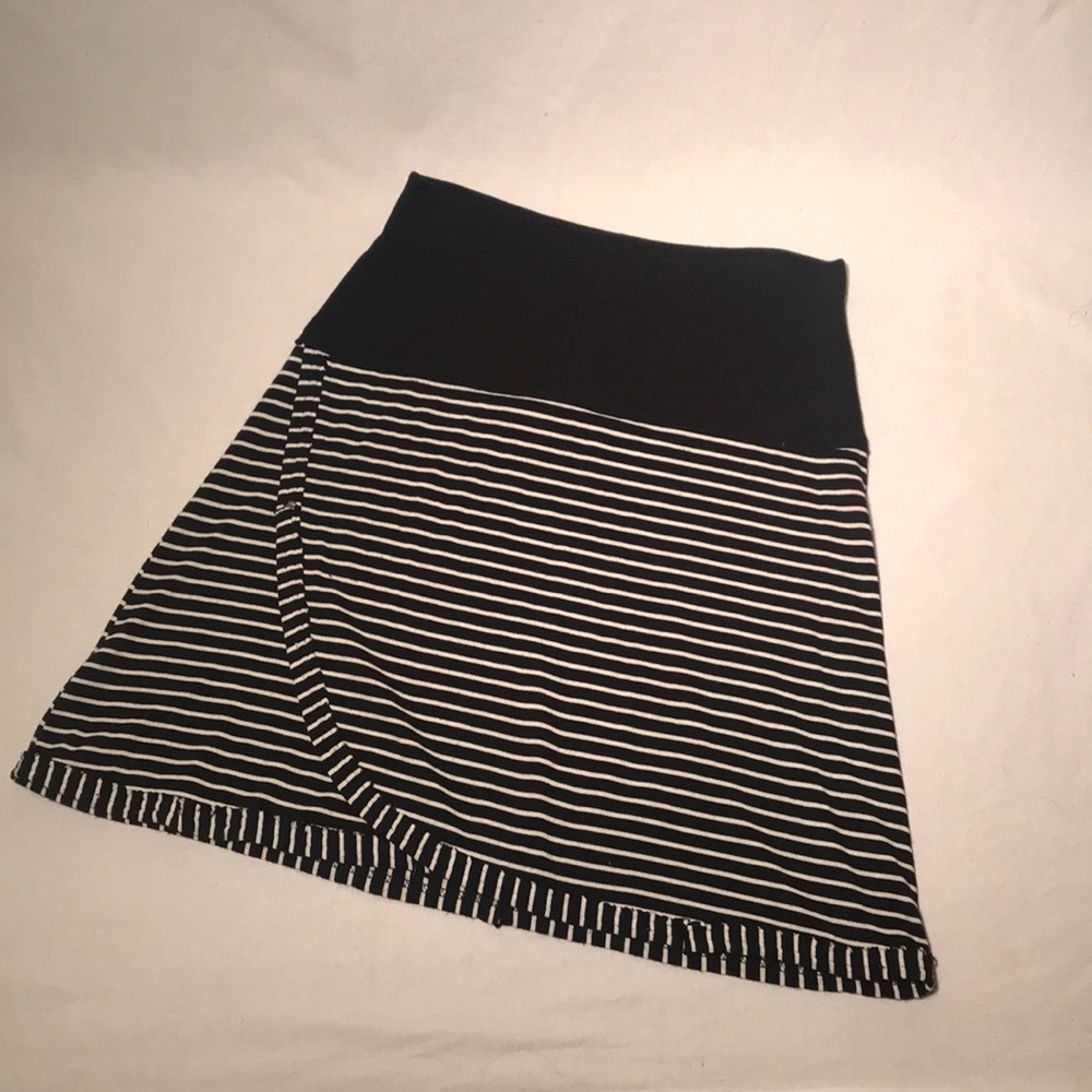 A-Line Dropwaist Skirt Black / White Stripes US S